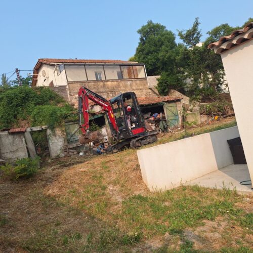 Chantier démolition Aix – Évacuation gravats et nettoyage